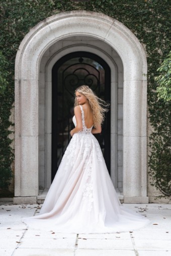 Allure Bridals Remi #6 Ivory/Nude thumbnail
