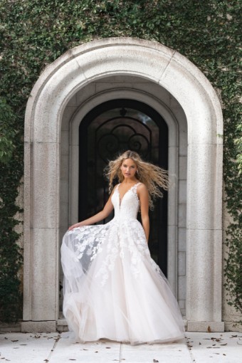 Allure Bridals Remi #4 Ivory/Nude thumbnail