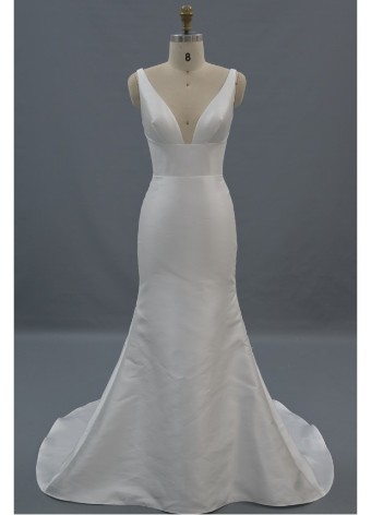 Iconic Collection Nettie #4 default Light Ivory thumbnail