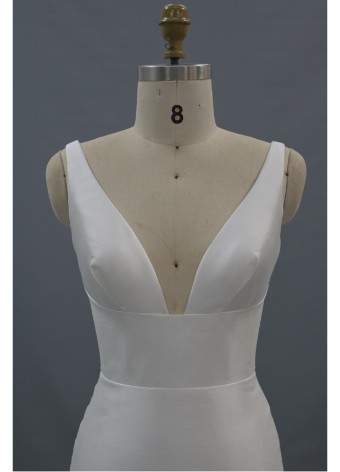 Iconic Collection Nettie #2 Light Ivory thumbnail
