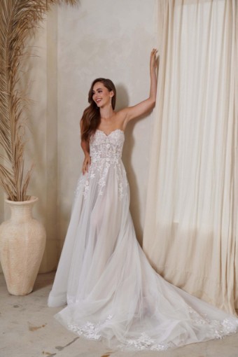 Serene by Madi Lane Max #2 Ivory/Latte thumbnail