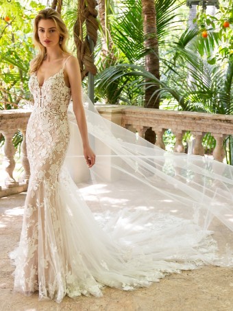 Enzoani Raissa #2 Ivory/Sand/Nude thumbnail