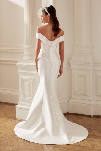 Ellis Bridals Quinn #1 Ivory thumbnail