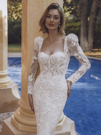 Enzoani Urvashi #3 default Ivory/Sand/Nude thumbnail