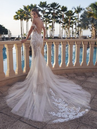 Enzoani Stasia #1 Ivory/Nude thumbnail