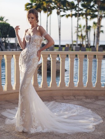 Enzoani Stasia #2 Ivory/Nude thumbnail