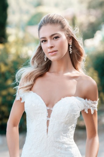 Allure Bridals Bonnie #1 Ivory/Nude thumbnail