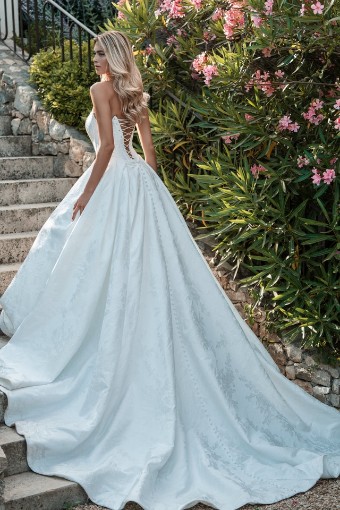 Allure Bridals Bree #3 Ivory thumbnail
