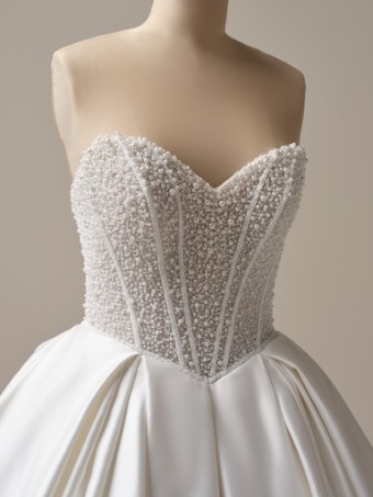 Maggie Sottero Tina #2 Ivory (gown with Natural Illusion) thumbnail