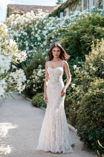Allure Bridals Becky Plus #5 Ivory/Nude thumbnail