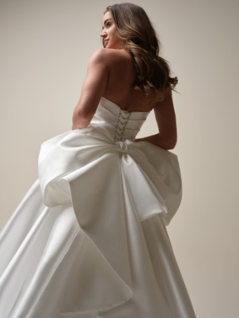 Maggie Sottero Aubrielle Marie #3 All Diamond White thumbnail