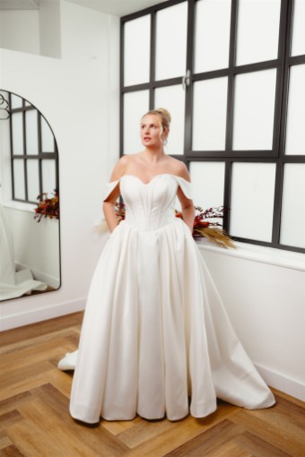 Iconic Collection Mirabella #0 default Ivory thumbnail