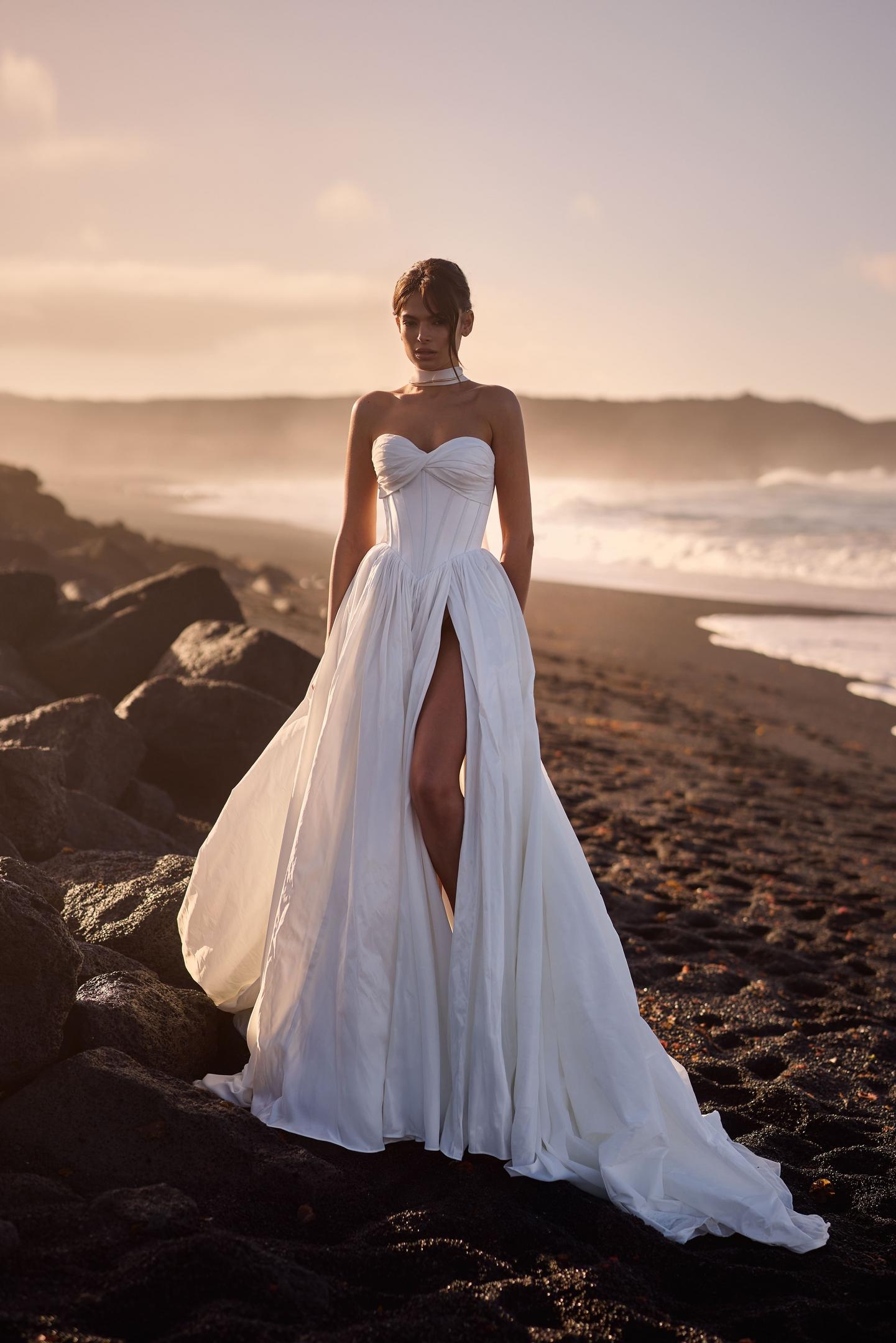 Milla Nova - Fleur | Pure Brides