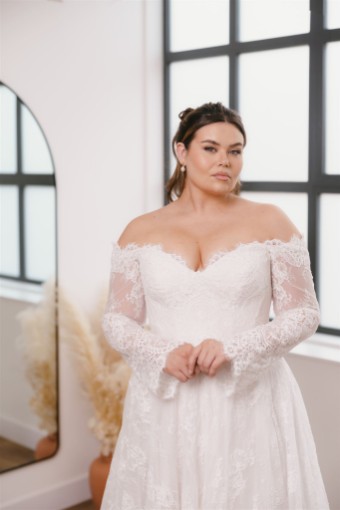 Iconic Collection Heather #2 Ivory/Shell thumbnail