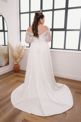 Iconic Collection Madison #1 Ivory thumbnail