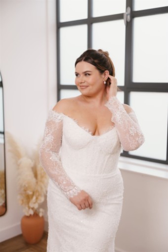 Iconic Collection Madison #3 default Ivory thumbnail
