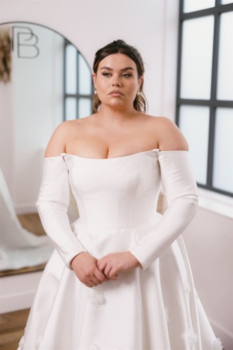 Iconic Collection Sara #1 Ivory thumbnail