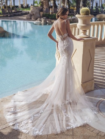 Enzoani Susan #4 default Ivory/Sand/Nude thumbnail