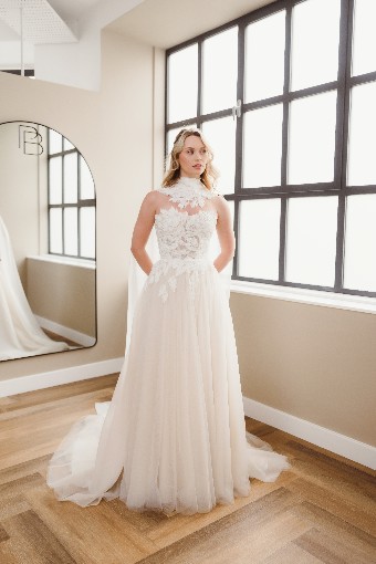 Iconic Collection Lydia #1 Ivory/Nude thumbnail