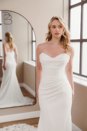 Iconic Collection Stella #1 Ivory thumbnail