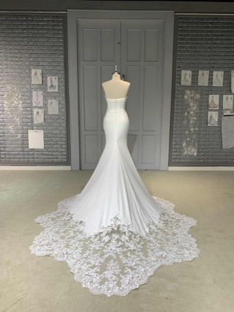 Iconic Collection Stella #1 default Ivory thumbnail