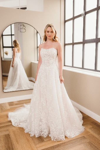 Iconic Collection Mila #0 default Ivory/Shell thumbnail