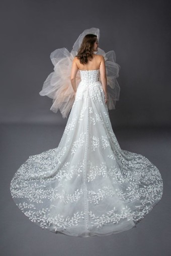 Iconic Collection Mila #4 default Ivory/Shell thumbnail