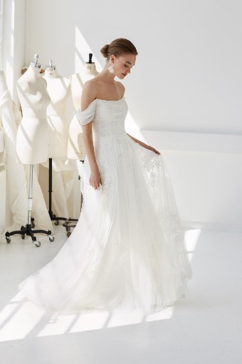 Ellis Bridals Aliana #2 Ivory Only thumbnail