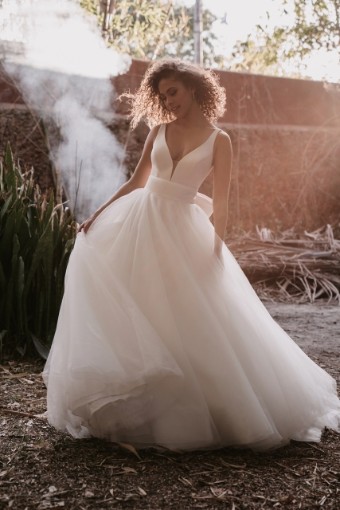 Allure Romance Aubrey #3 Ivory/Nude thumbnail