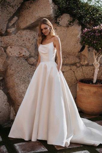 Abella Carmena #0 default Ivory thumbnail
