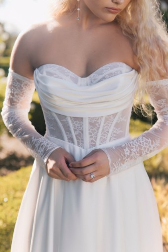Allure Bridals Ruby #1 Ivory/Nude thumbnail