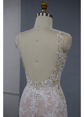 Iconic Collection Nyla #2 default Ivory/Sand/Nude thumbnail