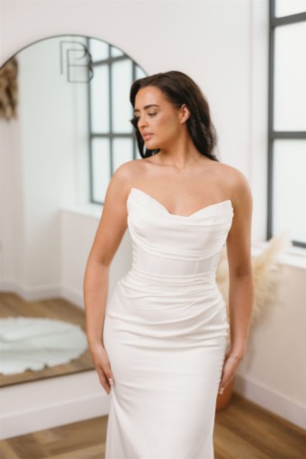 Iconic Collection Scarlett #4 Ivory thumbnail