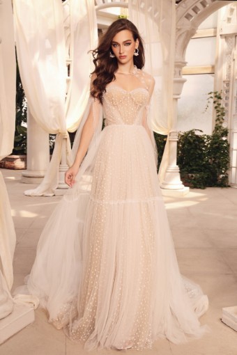 Iconic Collection Halle #0 default Ivory/Sand/Light Nude thumbnail