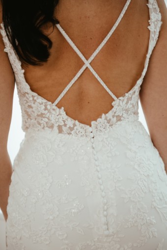 Iconic Collection Nolan #2 Ivory/Nude thumbnail